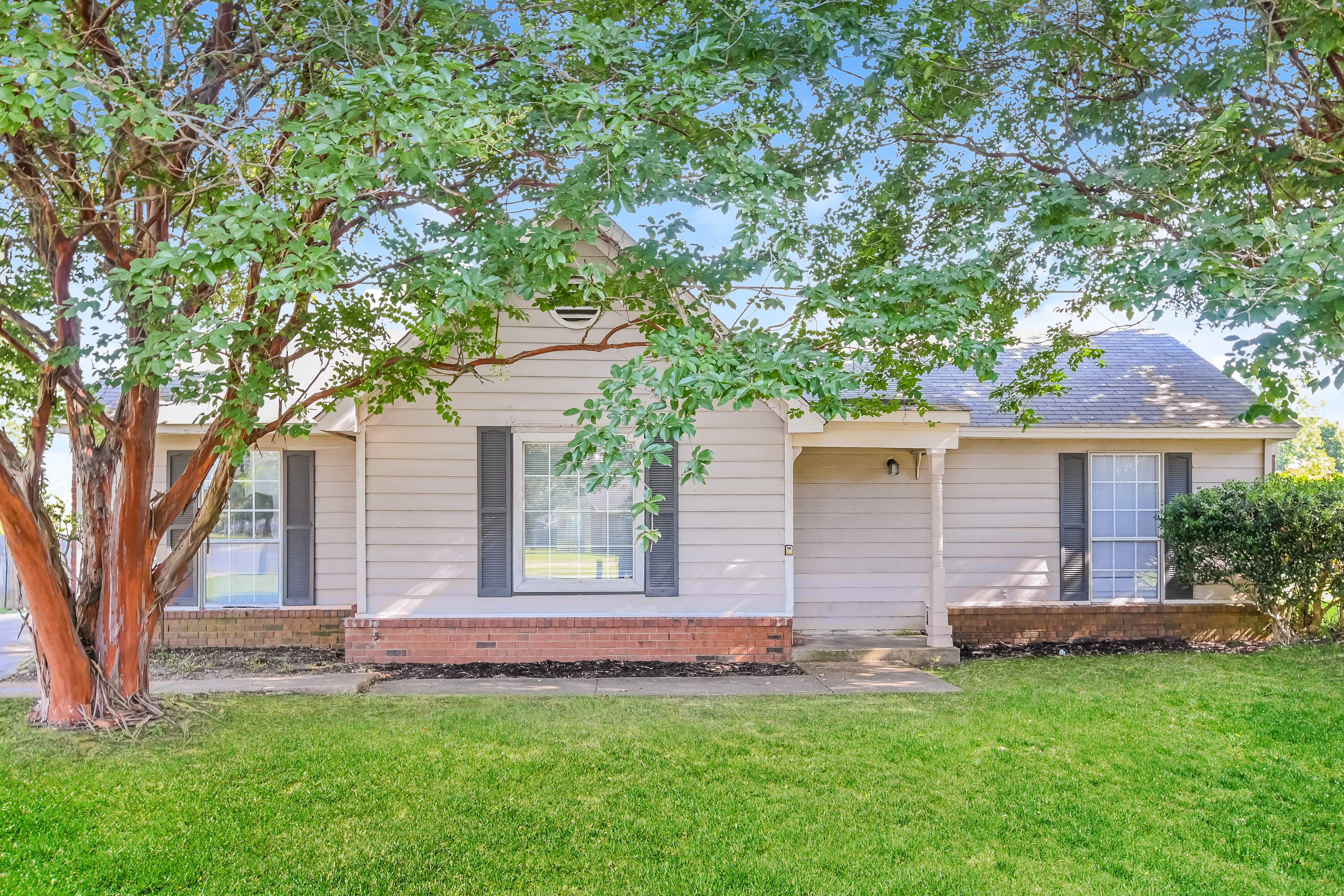 7430 Pintail Drive Horn Lake, MS 38637